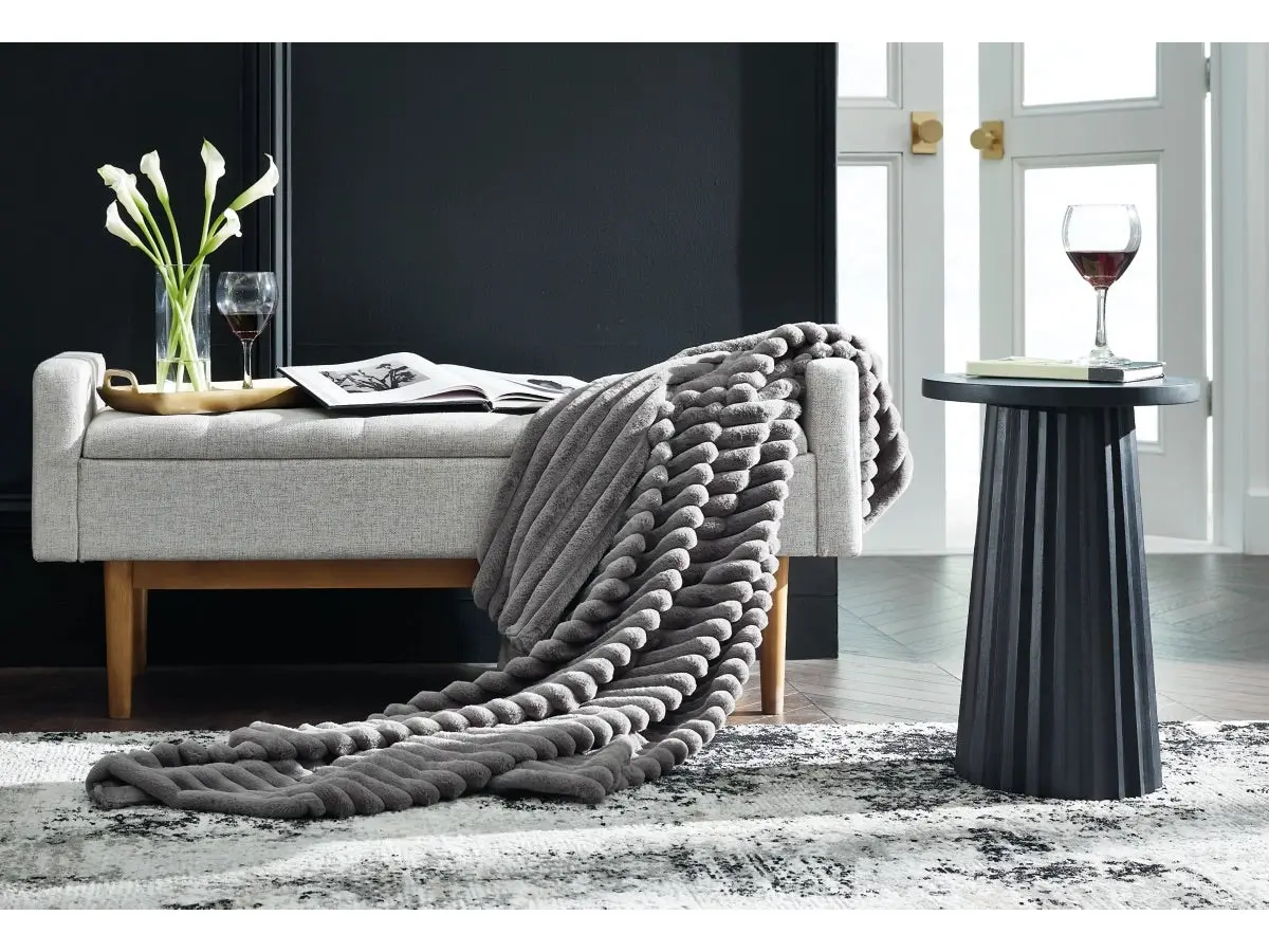 Alsonwell Throw Blanket - Image 4