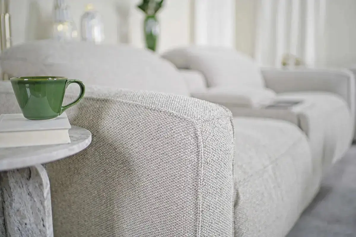 Amara 2 Power Console Loveseat - Image 20