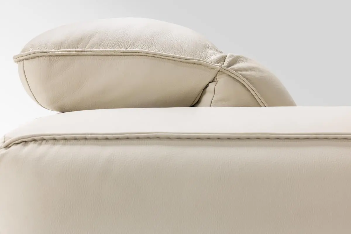 Amara 2 Power Loveseat - Image 11