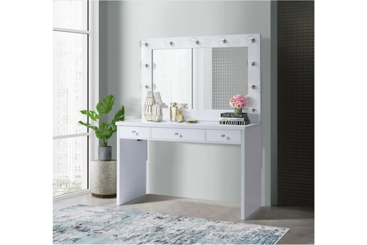 Ariana Vanity - Image 6
