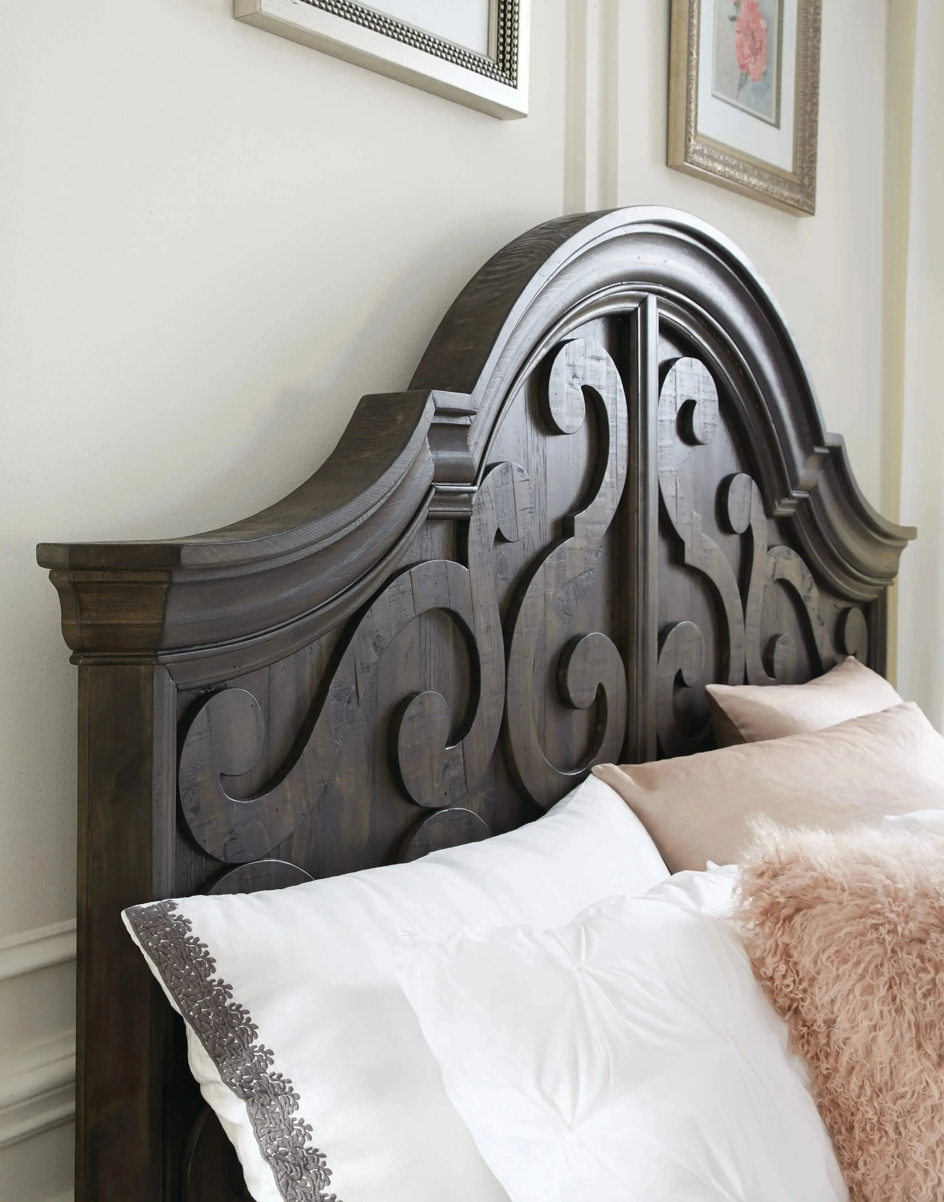 Bellamy Arch Panel Bed - Image 8