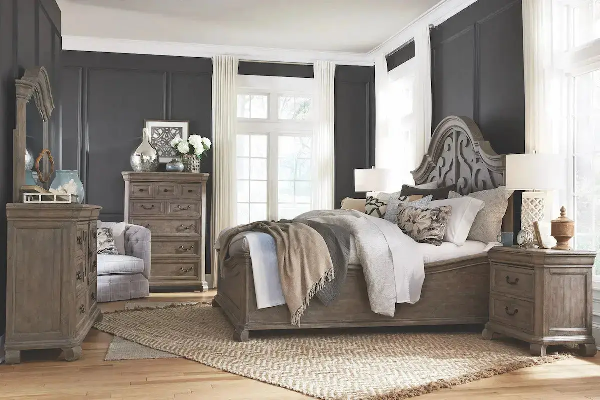 Bellamy Arch Panel Bed - Image 9