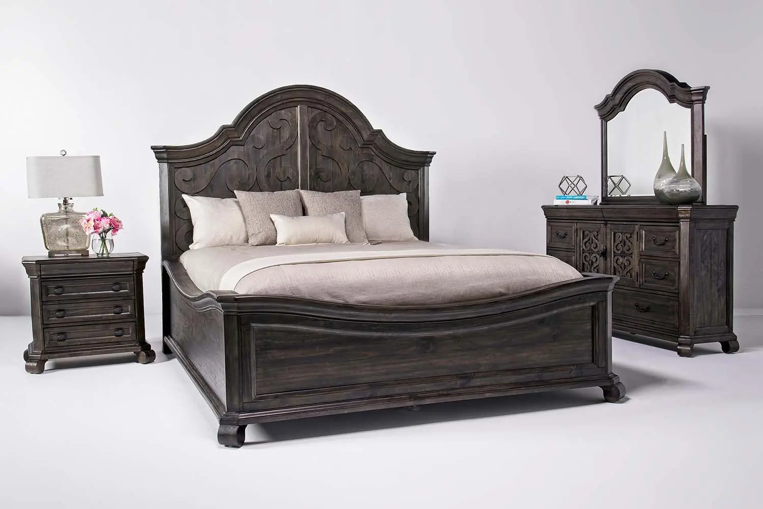 Bellamy Dresser - Image 9