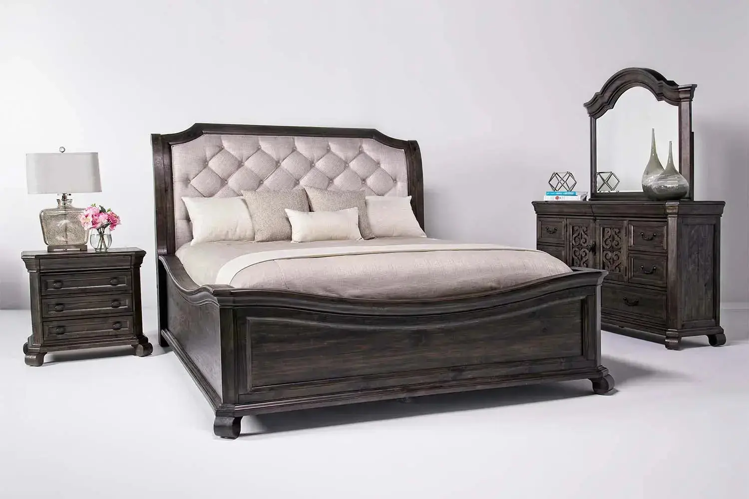 Bellamy Sleigh Bed - Image 30