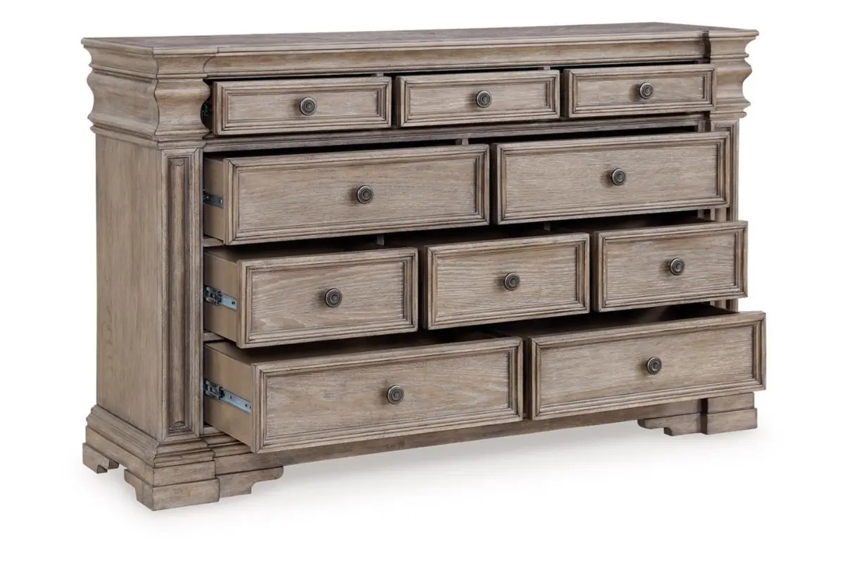 Blairhurst Dresser - Image 2