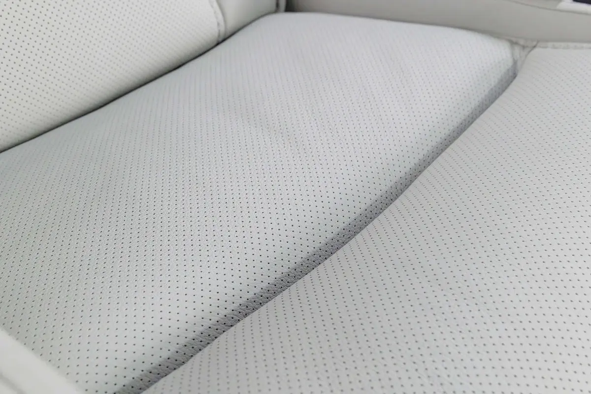 Bowden 2 Power Recliner - Image 7
