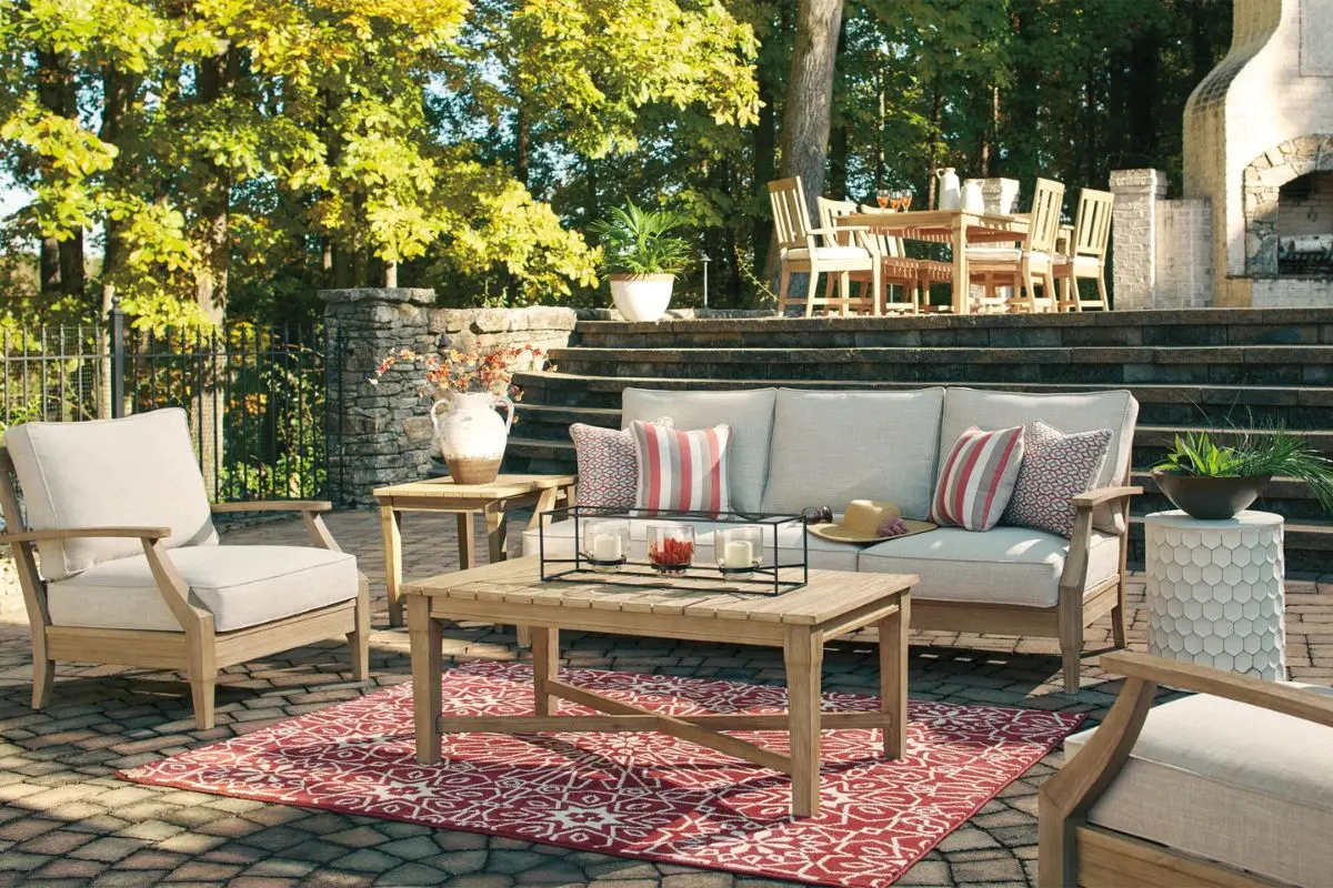 Clare View Outdoor End Table - Image 5
