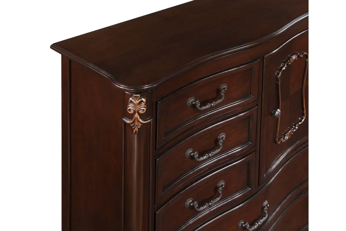 Constantine Chest - Image 4