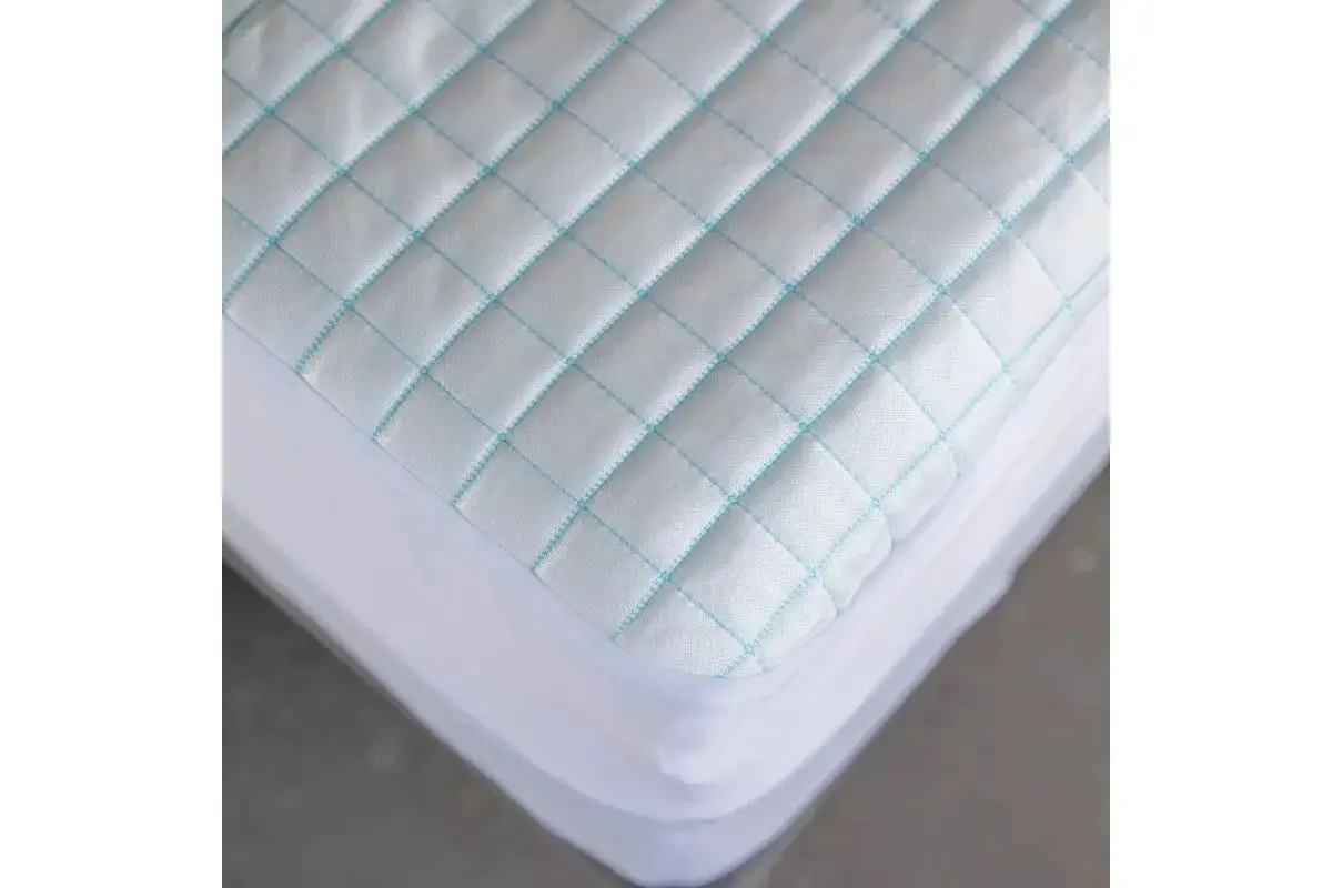 Cooling Ice Mattress Protector - Image 8