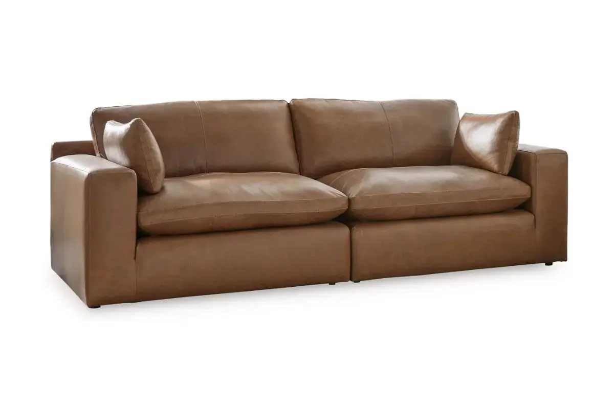 Emillia Loveseat