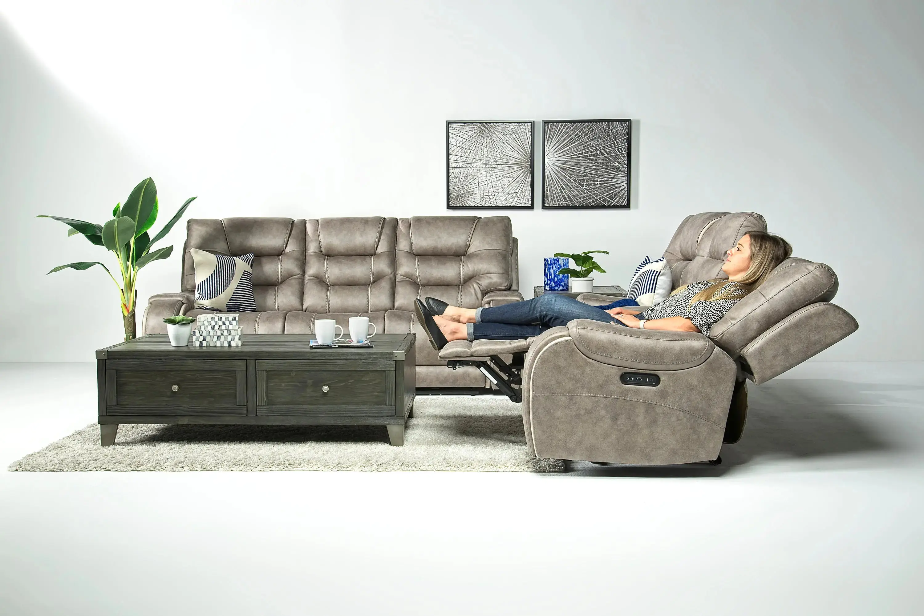 Estilo 2 Power Sofa - Image 31