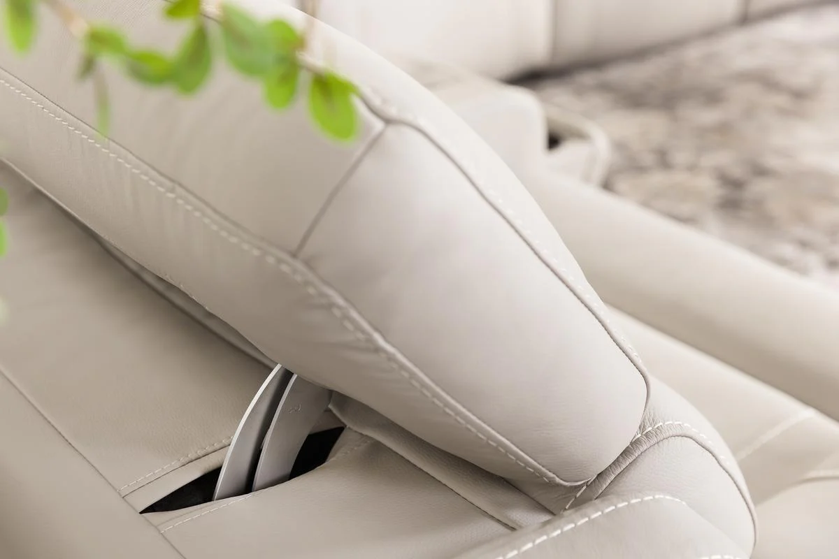 Imperial 2 Power Sofa - Image 9