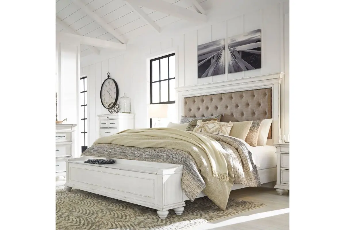 Kanwyn Upholstered Panel Bed With Storage - Image 2