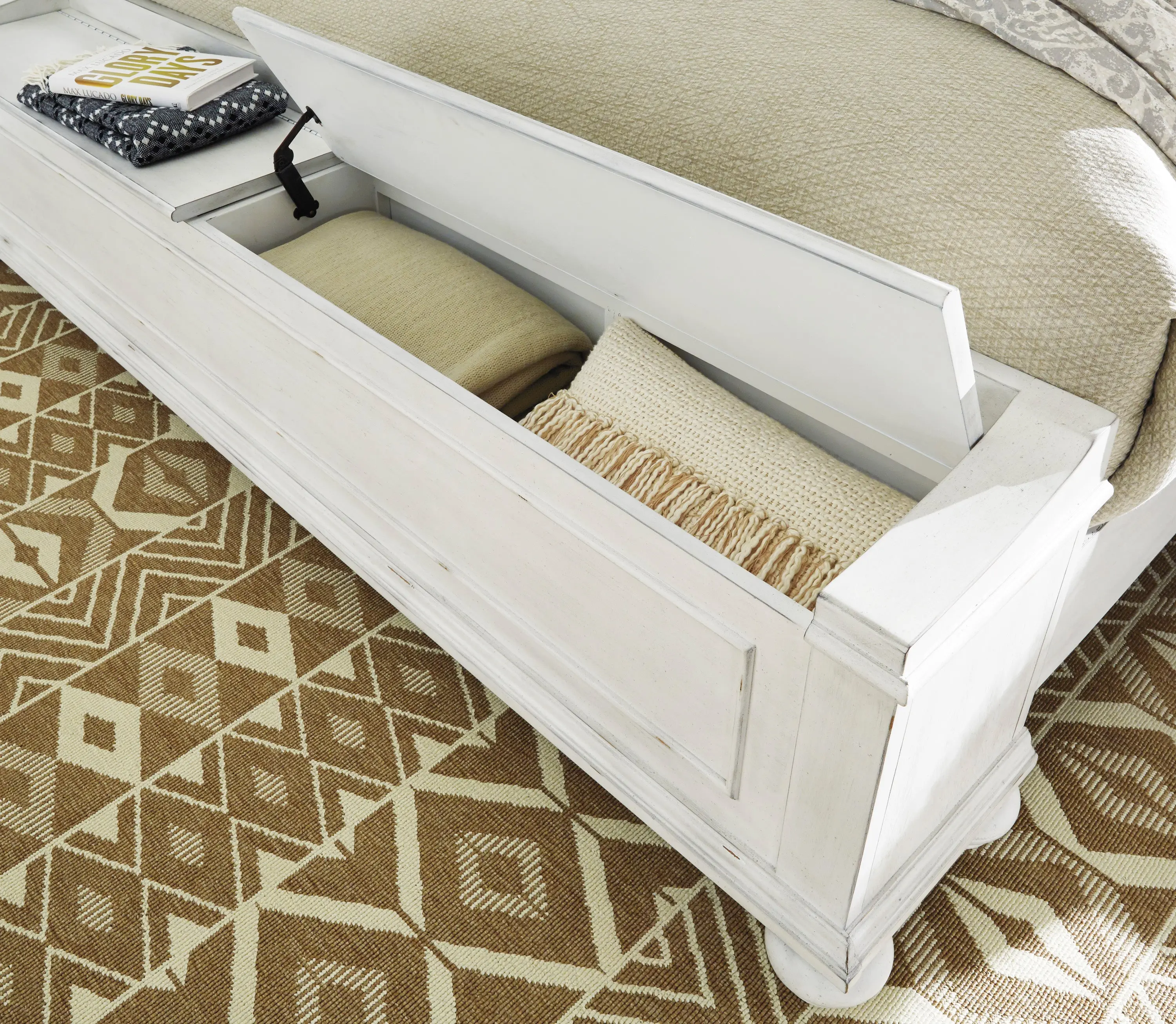 Kanwyn Upholstered Panel Bed With Storage - Image 9