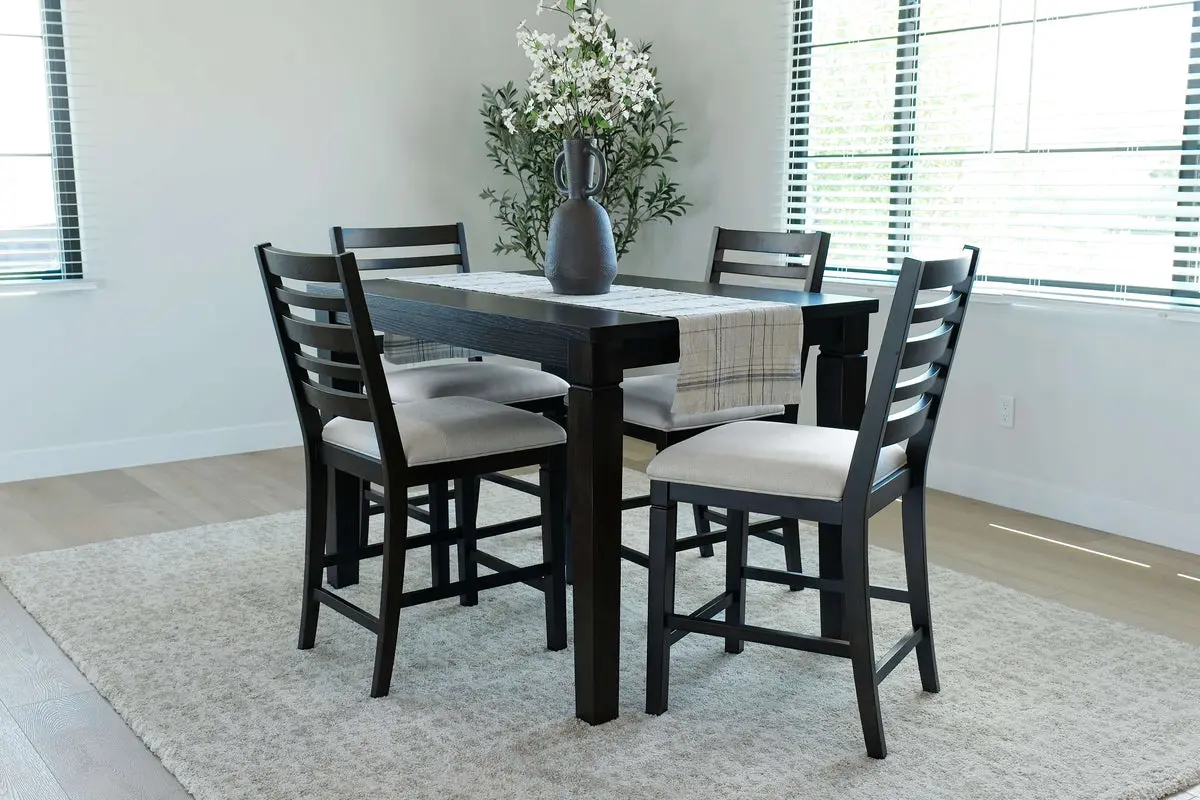 Lincoln Counter Height Dining Table & 4 Stools
