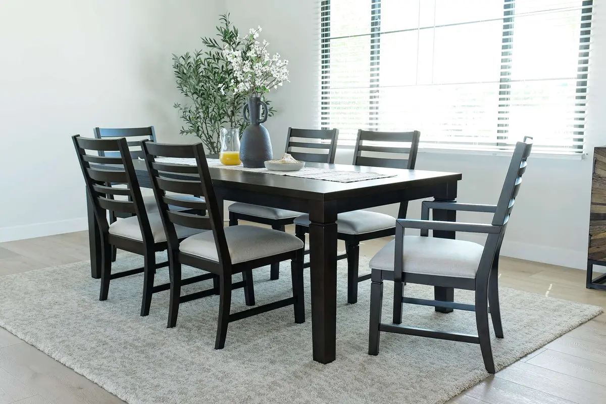 Lincoln Dining Table & 4 Chairs & 2 Arm Chairs