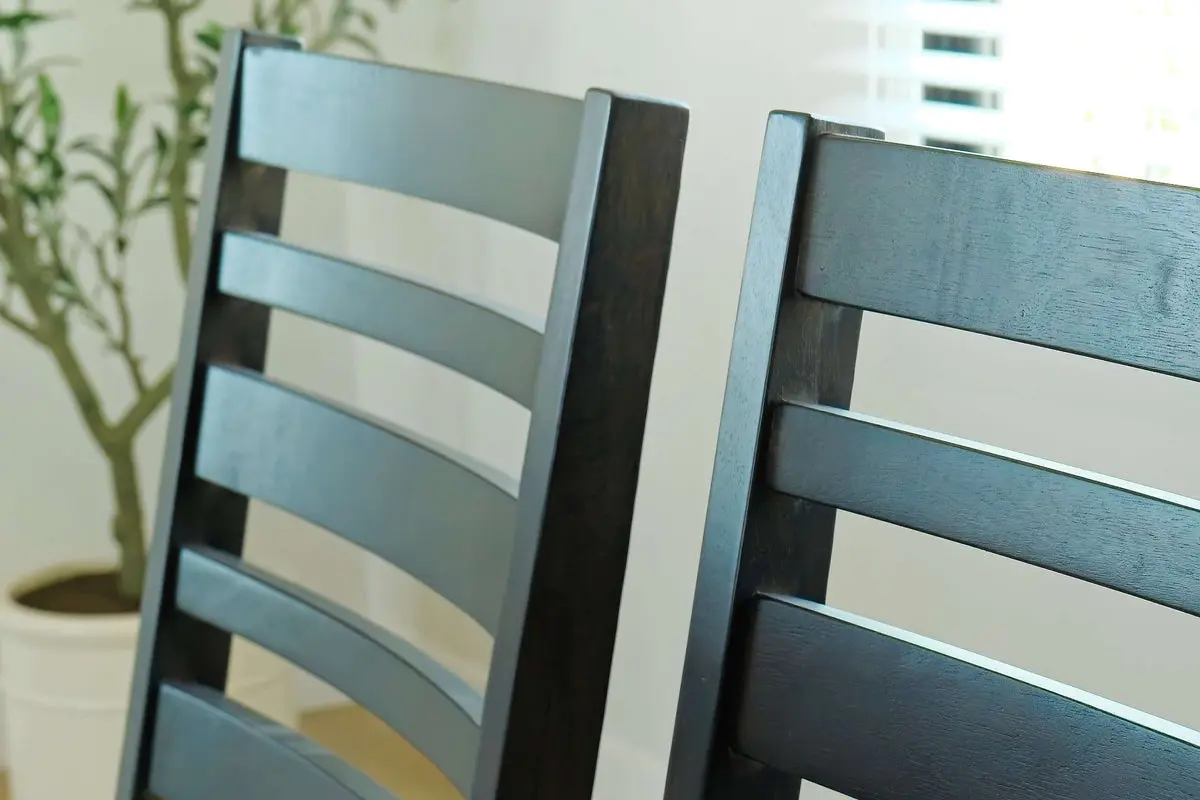 Lincoln Dining Table & 6 Chairs - Image 5