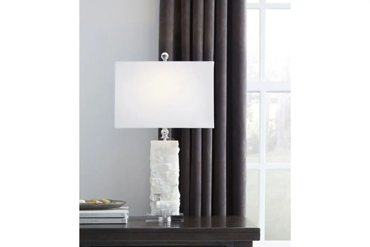 Malise Lamp