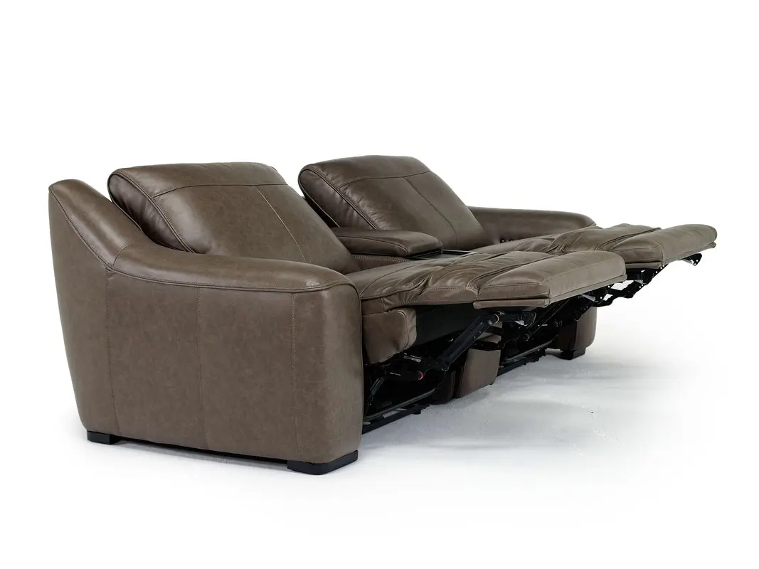 Mayflower Ls 2 Power Console Loveseat - Image 2
