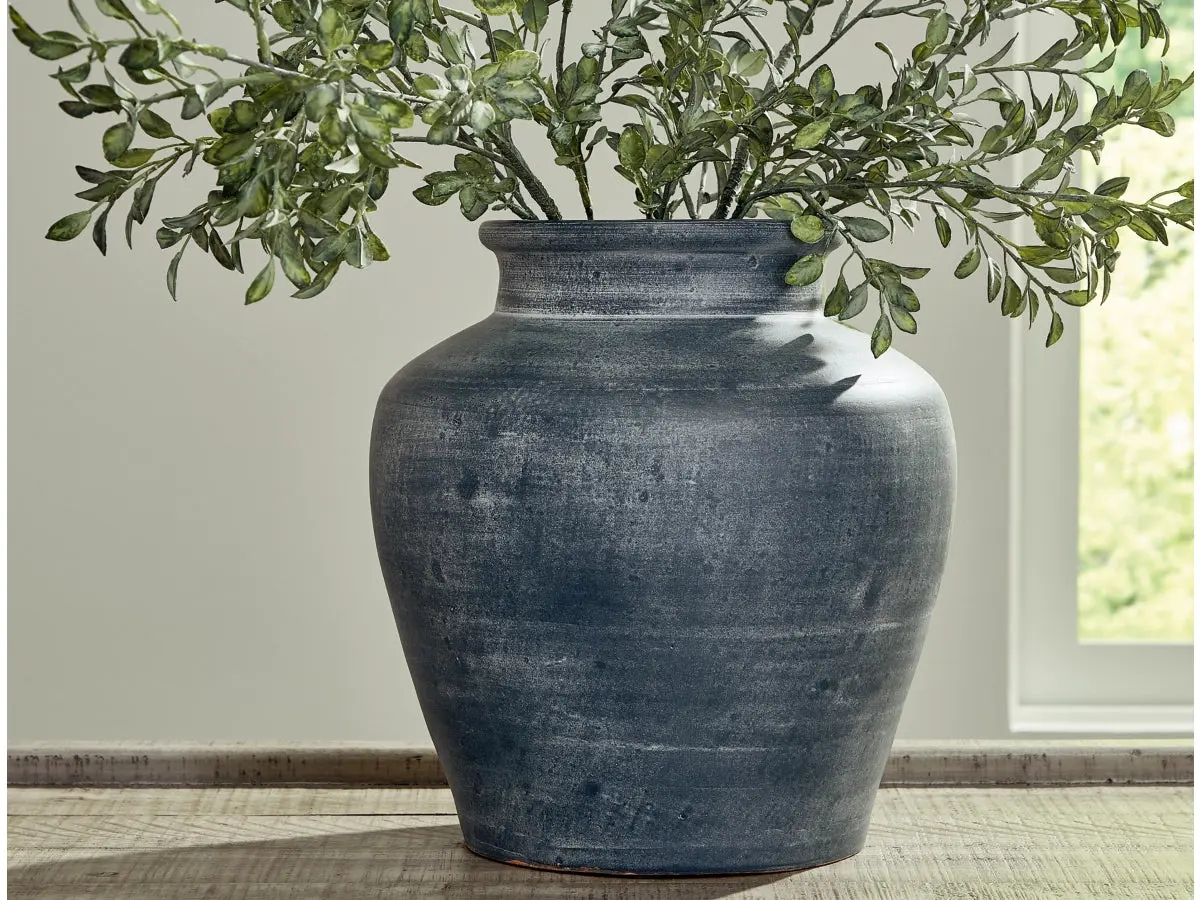 Meadie Vase - Image 3