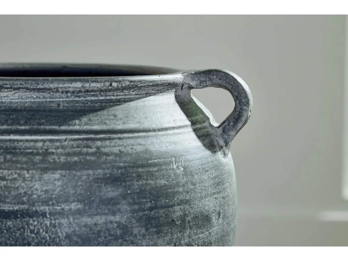 Meadie Vase - Image 8