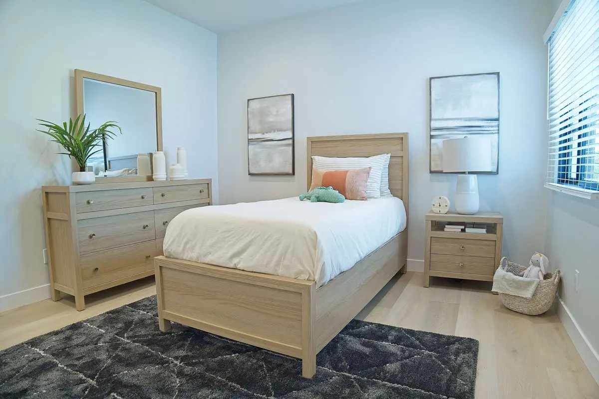 Merrifield Dresser - Image 6
