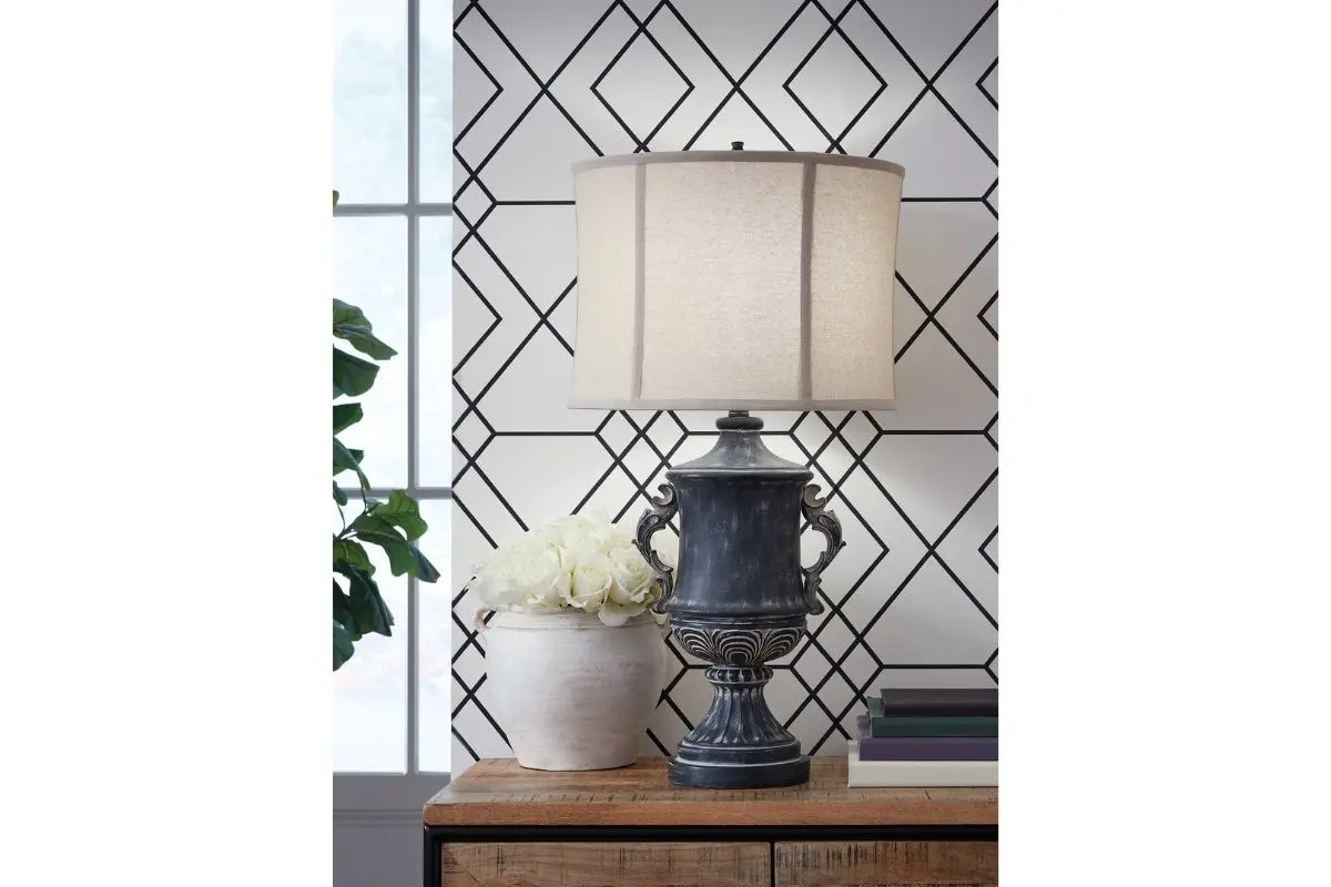 Morvanford Lamp - Image 3