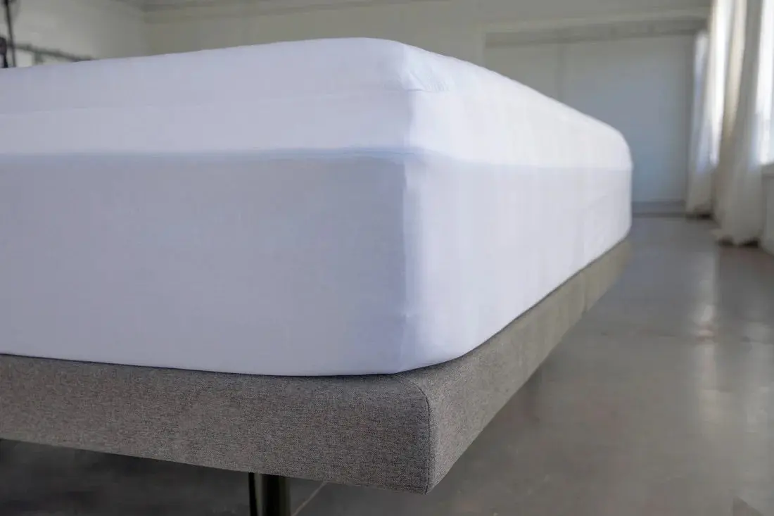 Poly Knit Mattress Protector - Image 13