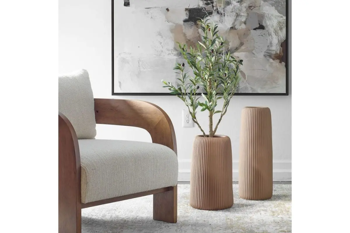 Ridge Vase - Image 3