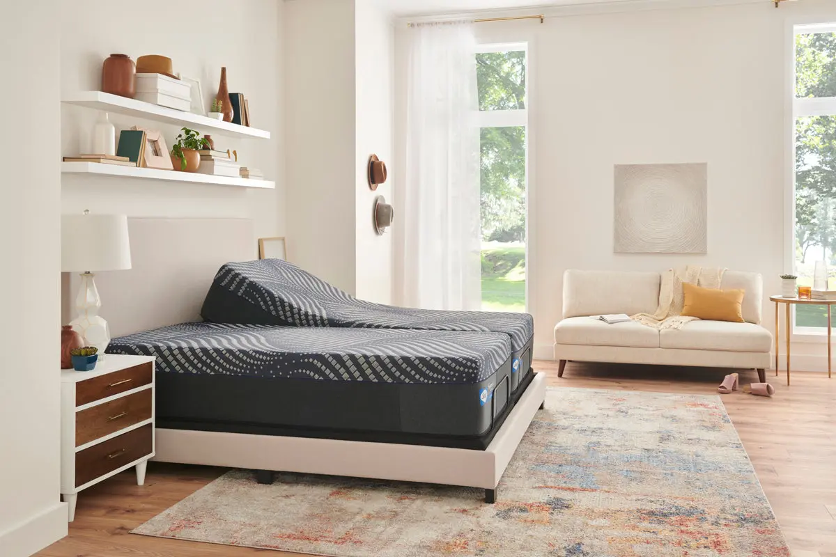 Sealy 13.5 Inch Brenham Soft Hybrid Mattress - Image 18