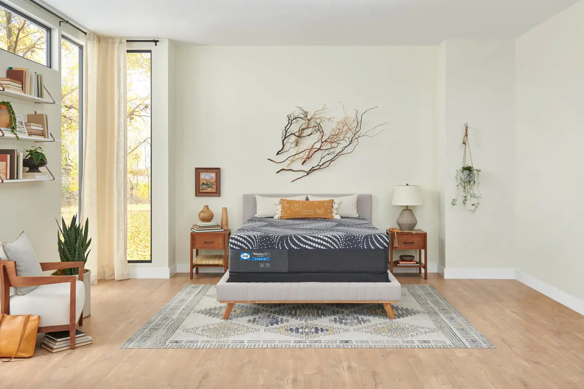 Sealy 14 Inch High Point Soft Hybrid Mattress - Image 37