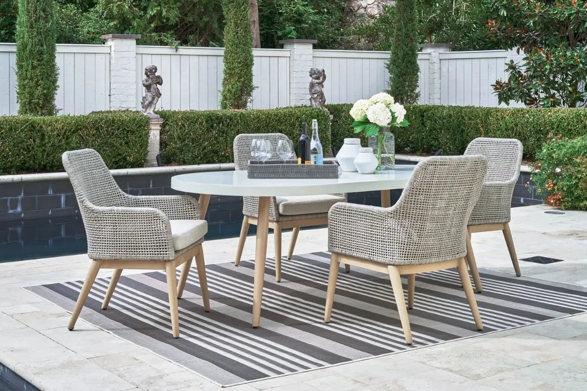 Seton Creek Outdoor Oval Dining Table & 4 Chairs - Image 9