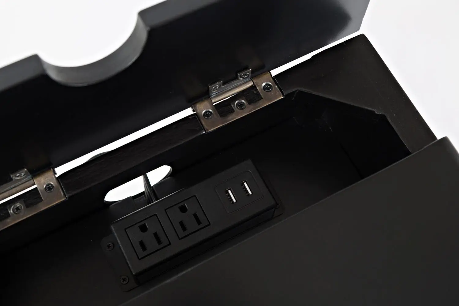 Skyy Chairside Table - Image 13