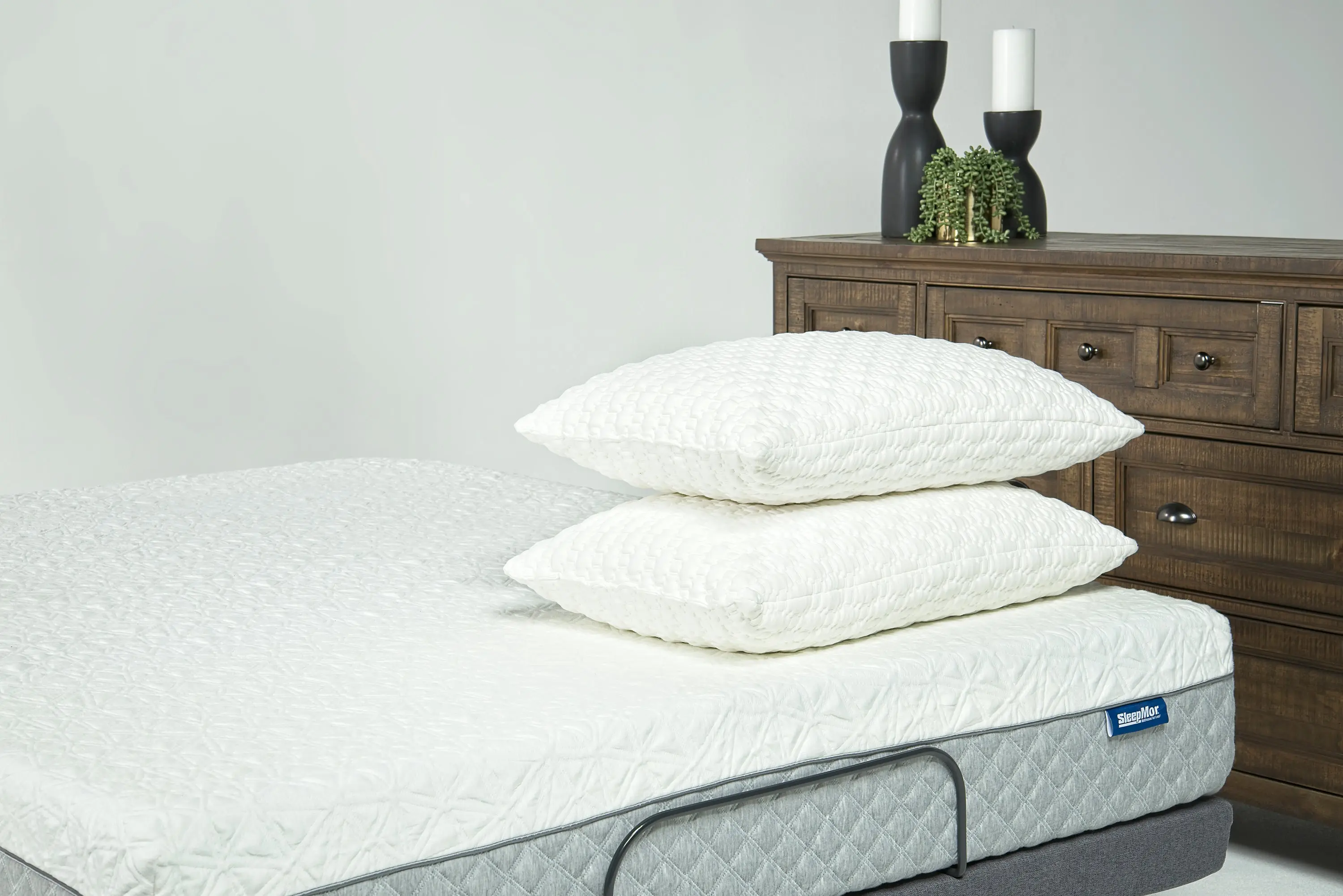 Sleepmor 12 Inch Copper Infused Medium Mattress & Adjustable Foundation Package - Image 27