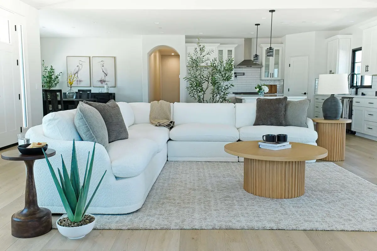 Stratus 5 Piece Sectional - Image 4