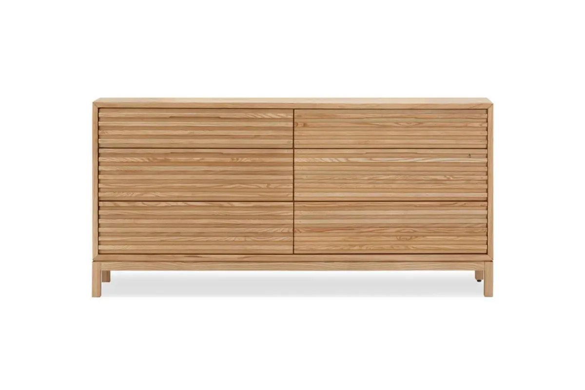 Tanner Dresser - Image 4