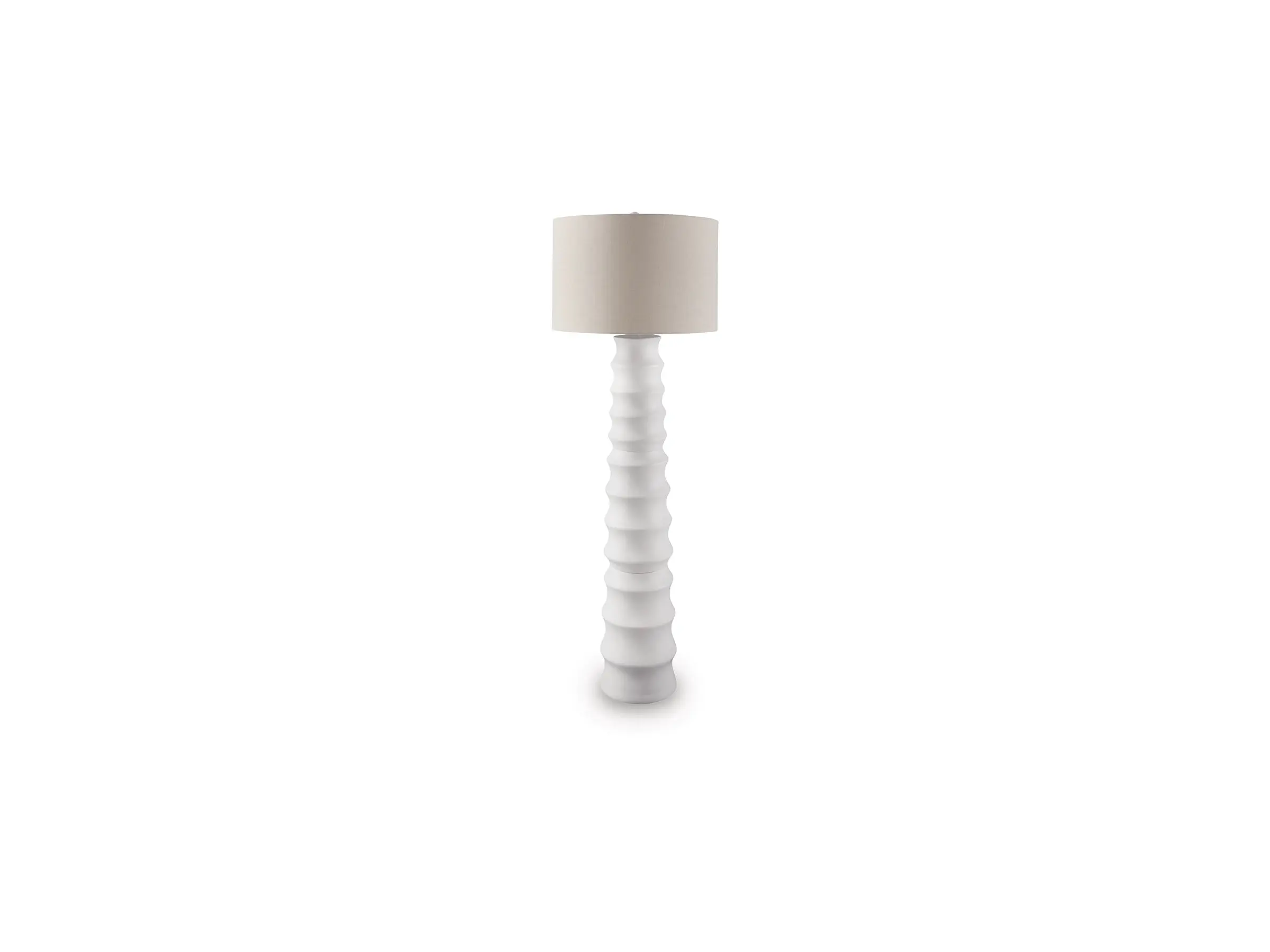 Veraleigh Lamp