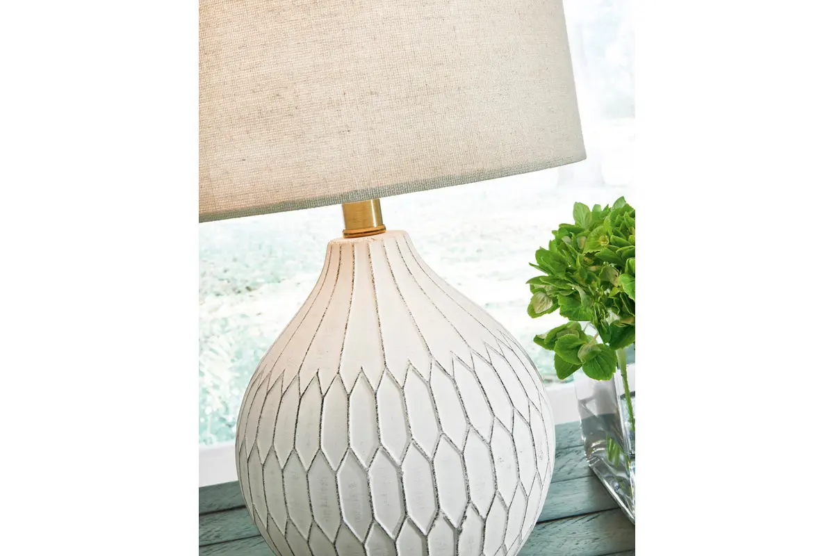 Wardmont Lamp - Image 2