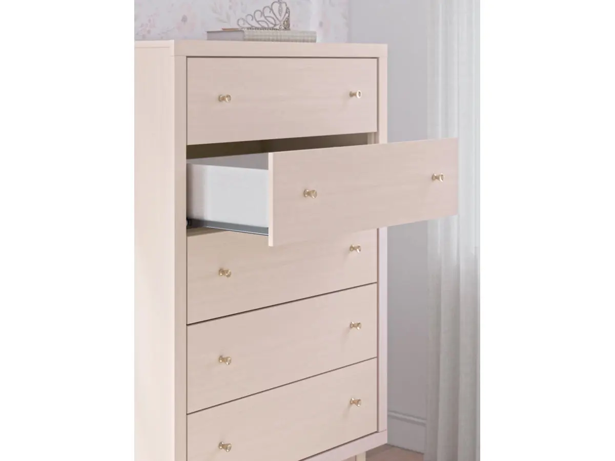 Wistenpine Chest - Image 5
